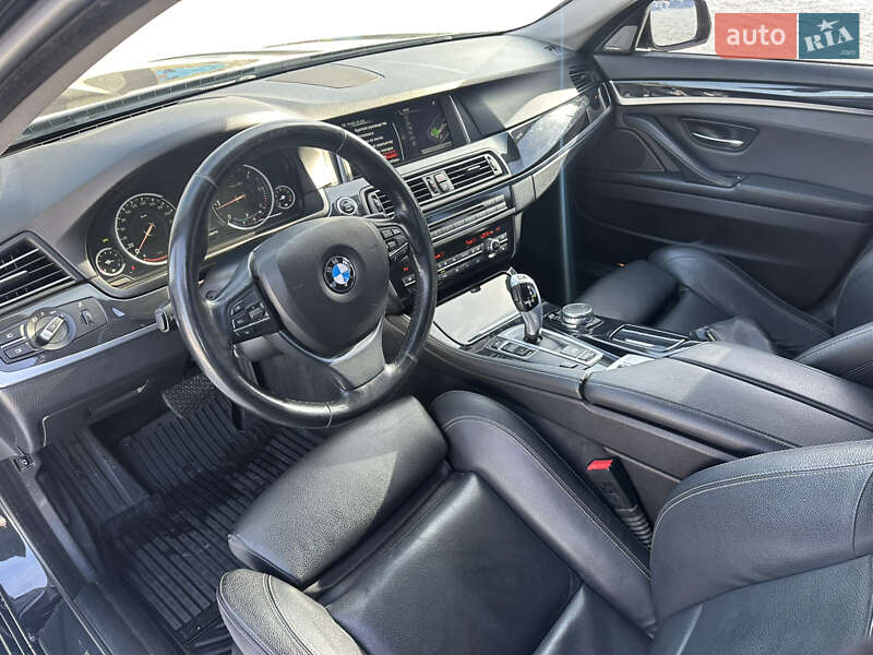 Седан BMW 5 Series 2015 в Харькове