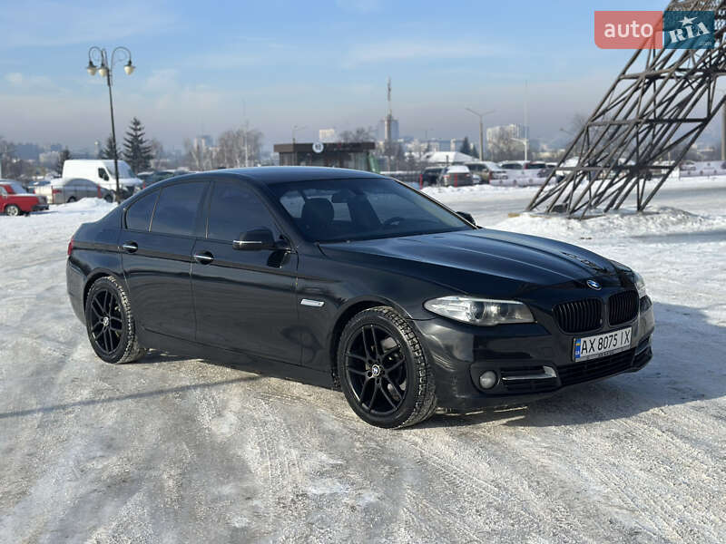 Седан BMW 5 Series 2015 в Харькове