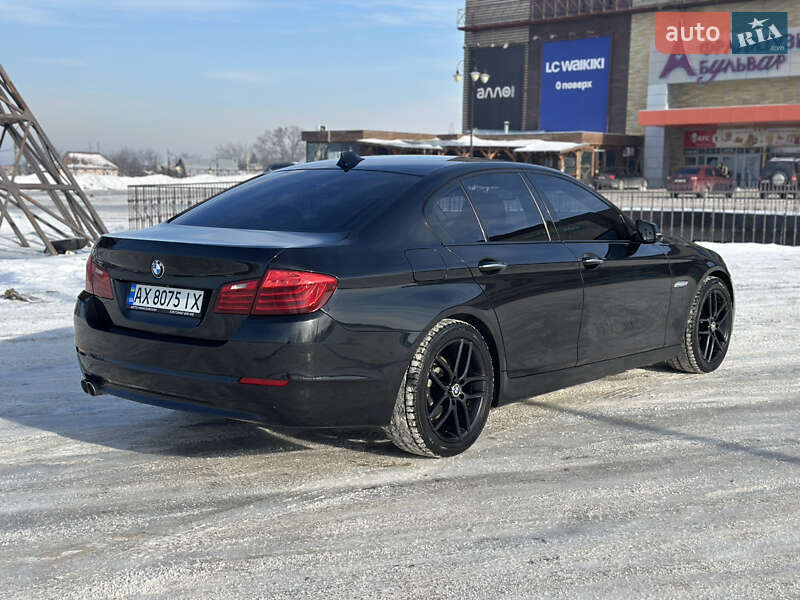 Седан BMW 5 Series 2015 в Харькове