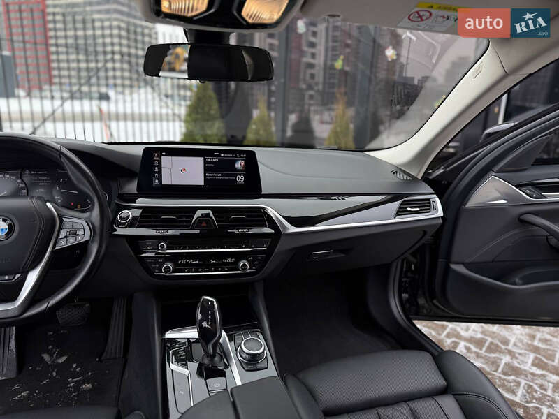 Седан BMW 5 Series 2020 в Киеве