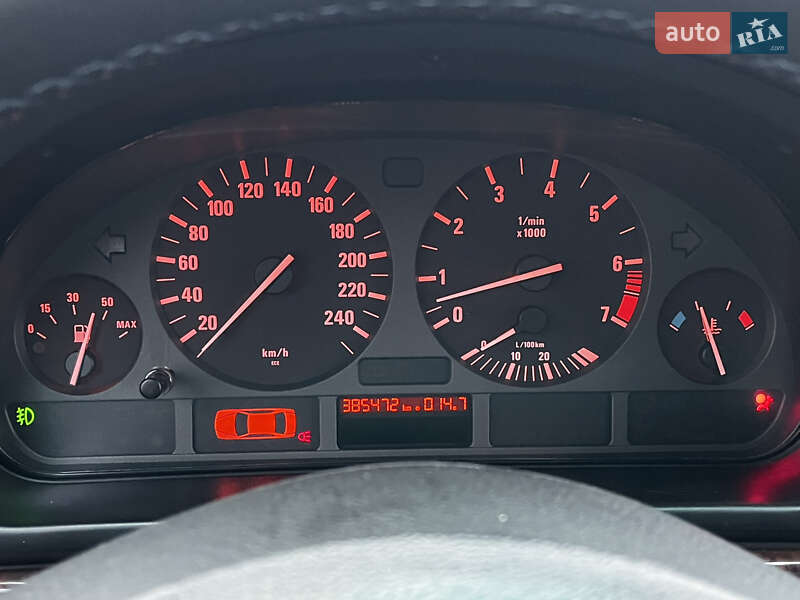 Седан BMW 5 Series 1998 в Новых Петровцах