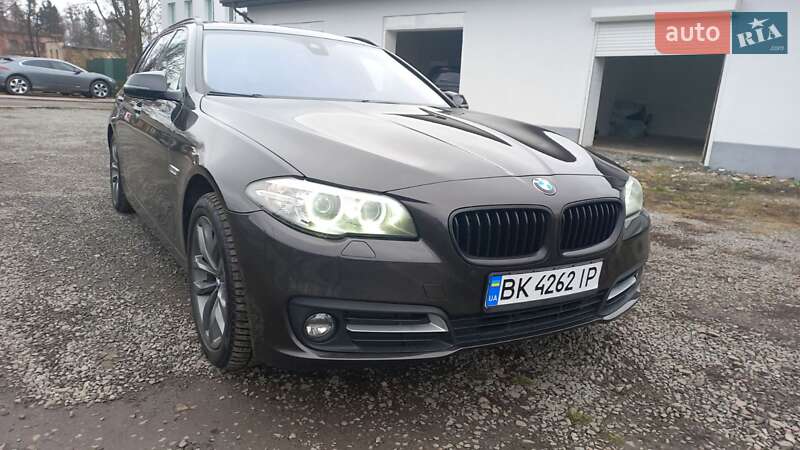 BMW 5 Series 2016
