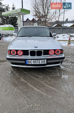 Седан BMW 5 Series 1991 в Львові