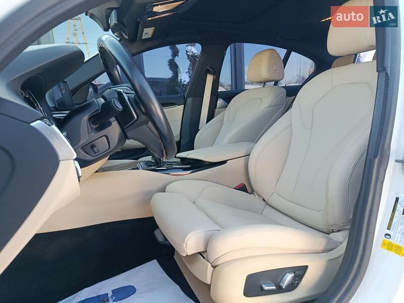 Седан BMW 5 Series 2017 в Луцке фото 21 Седан BMW 5 Series 2017 в Луцке