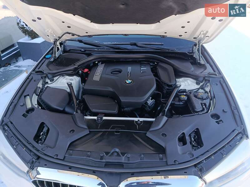 Седан BMW 5 Series 2017 в Луцке фото 40 Седан BMW 5 Series 2017 в Луцке