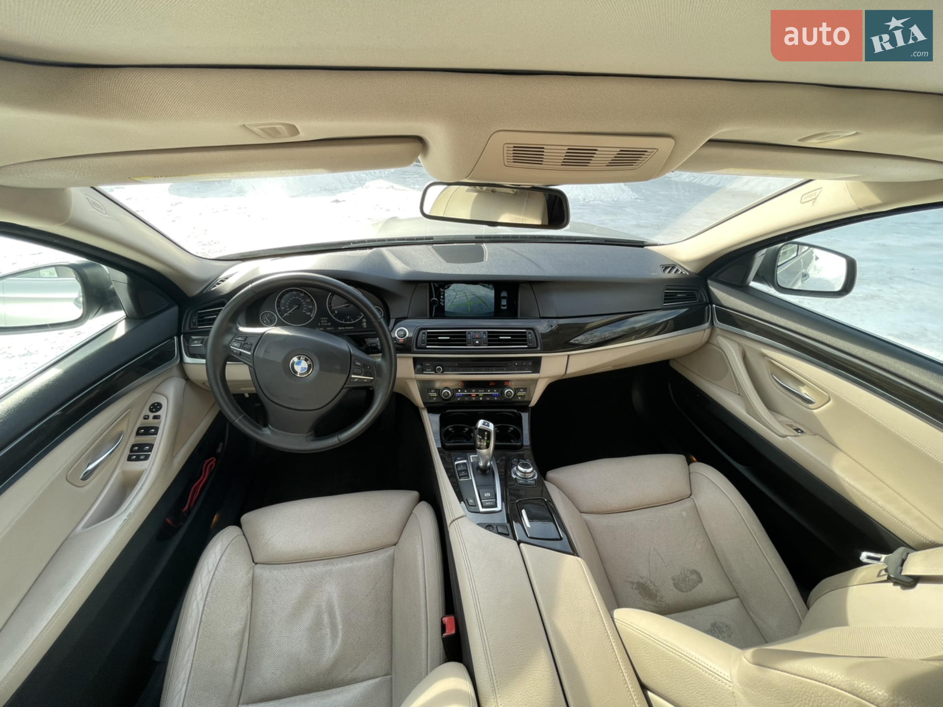 2011 BMW 5er - мініатюра 10