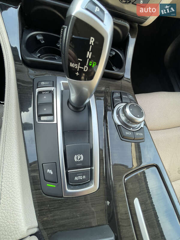 Седан BMW 5 Series 2011 в Киеве