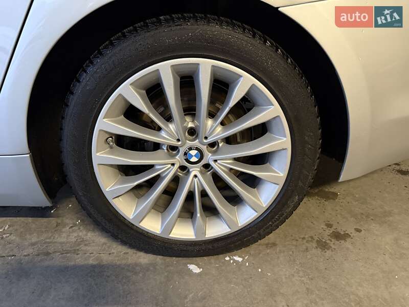 Седан BMW 5 Series 2017 в Львове