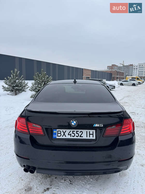 Седан BMW 5 Series 2010 в Хмельницком