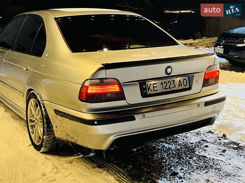 Седан BMW 5 Series 2002 в Новомосковске