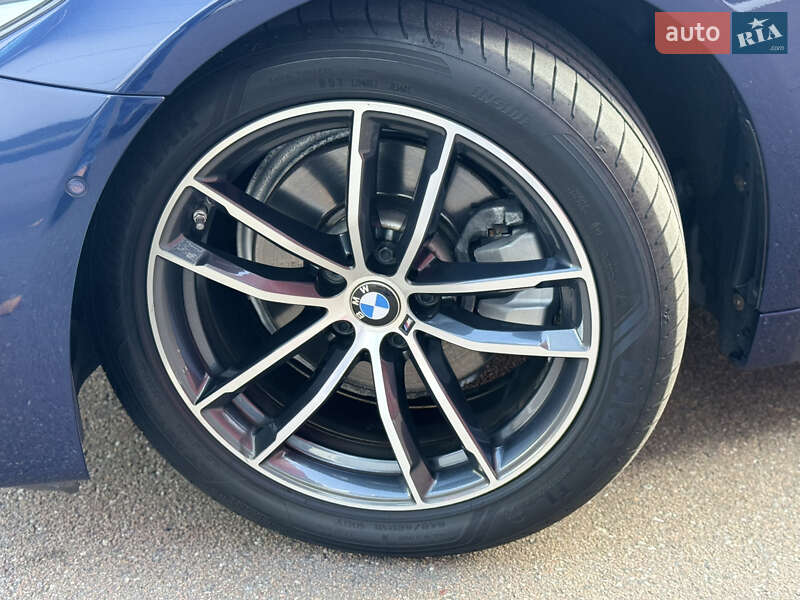 Седан BMW 5 Series 2018 в Киеве фото 19 Седан BMW 5 Series 2018 в Киеве