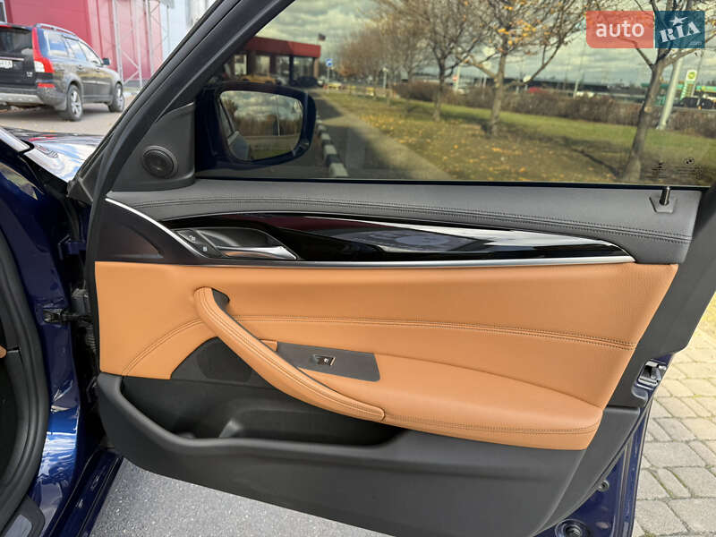Седан BMW 5 Series 2018 в Киеве фото 29 Седан BMW 5 Series 2018 в Киеве