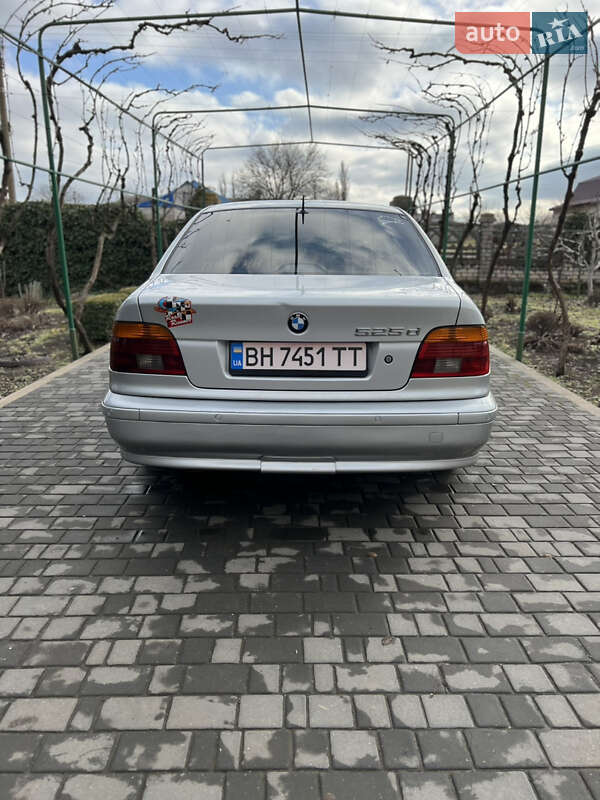 Седан BMW 5 Series 2002 в Миколаєві