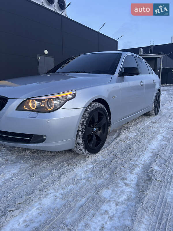 Седан BMW 5 Series 2008 в Киеве