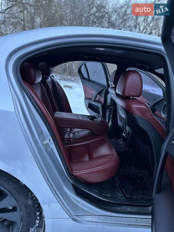 Седан BMW 5 Series 2005 в Василькове