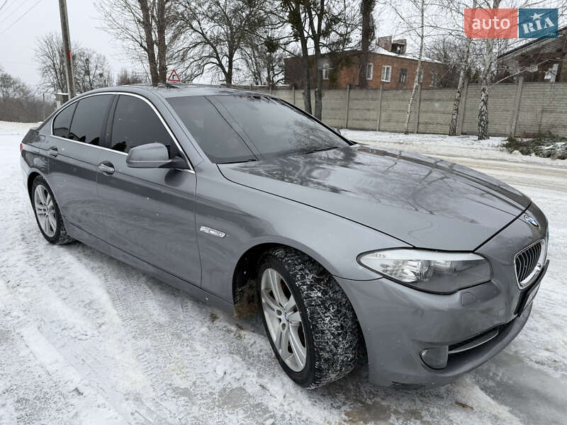 Седан BMW 5 Series 2012 в Харькове