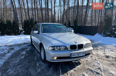 Універсал BMW 5 Series 2001 в Києві