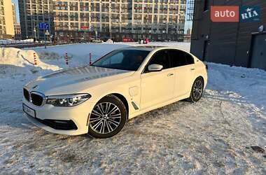 Седан BMW 5 Series 2018 в Киеве