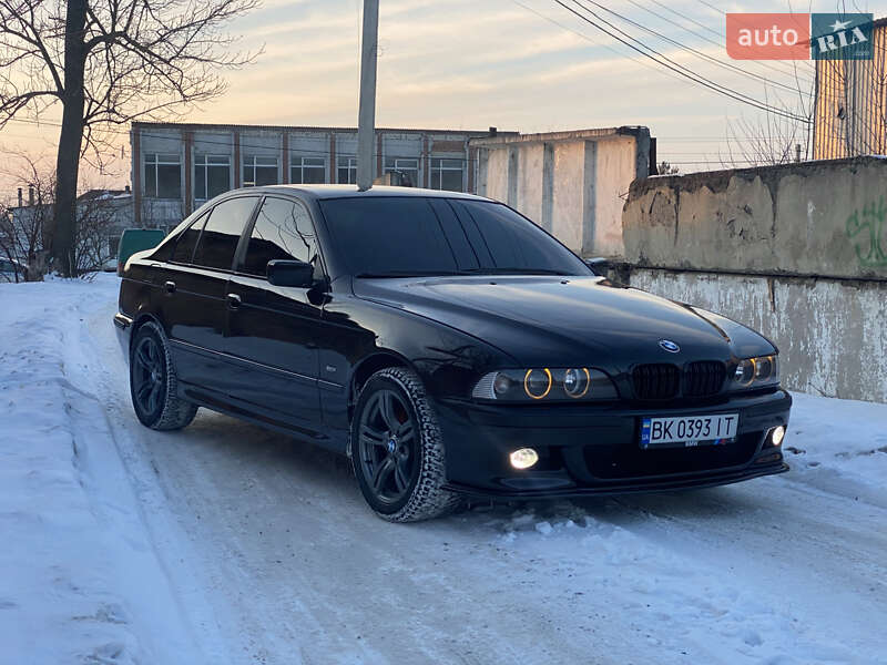 BMW 5 Series 2001