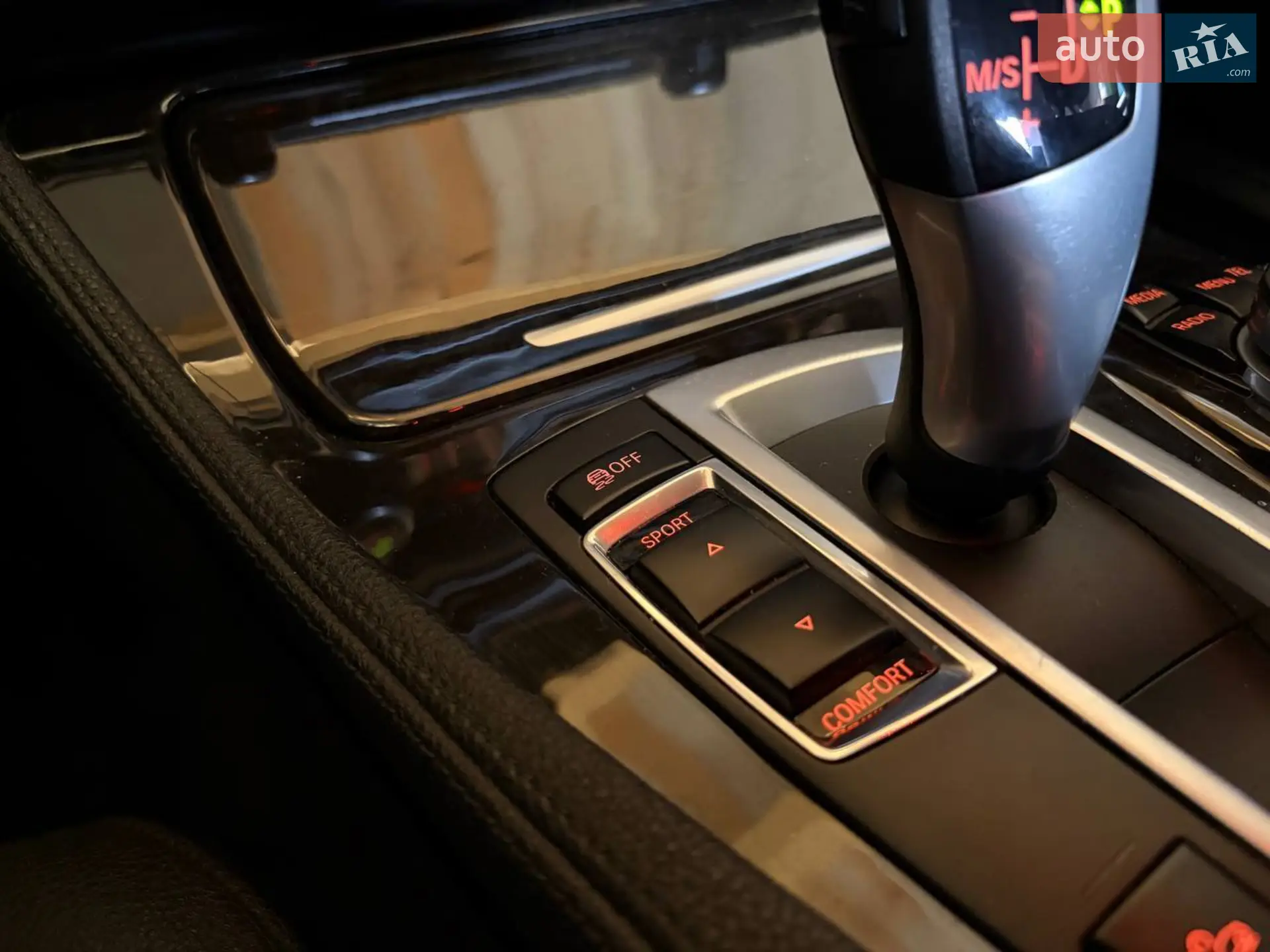 2015 BMW 5er - мініатюра 23