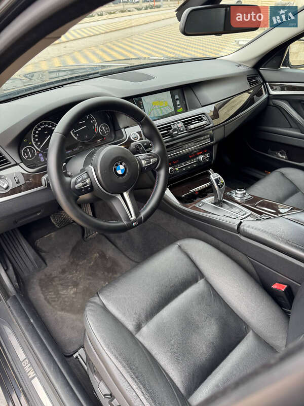 Седан BMW 5 Series 2010 в Одессе