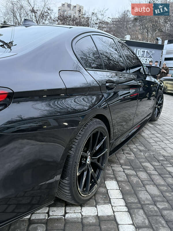 Седан BMW 5 Series 2018 в Киеве фото 6 Седан BMW 5 Series 2018 в Киеве