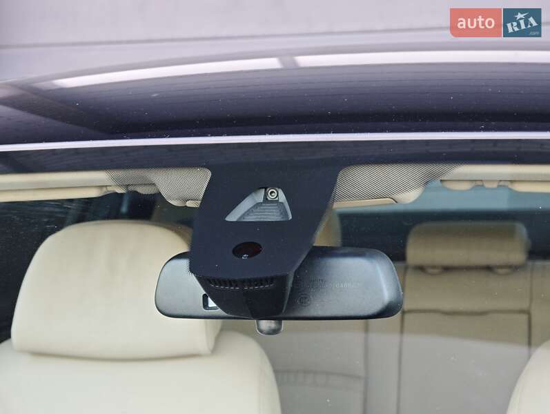 Седан BMW 5 Series 2016 в Луцке