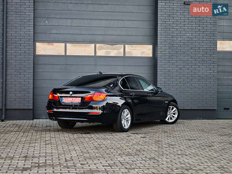 Седан BMW 5 Series 2016 в Луцке