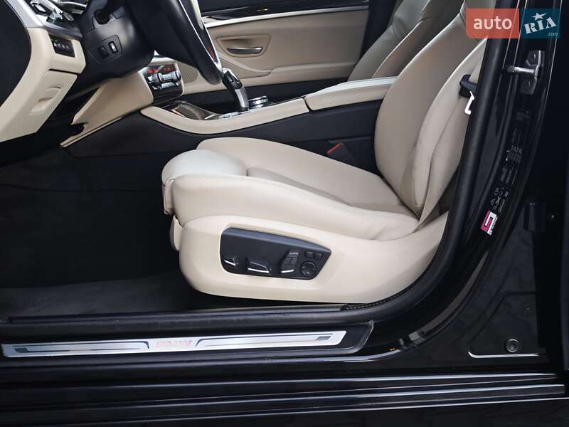 Седан BMW 5 Series 2016 в Луцке