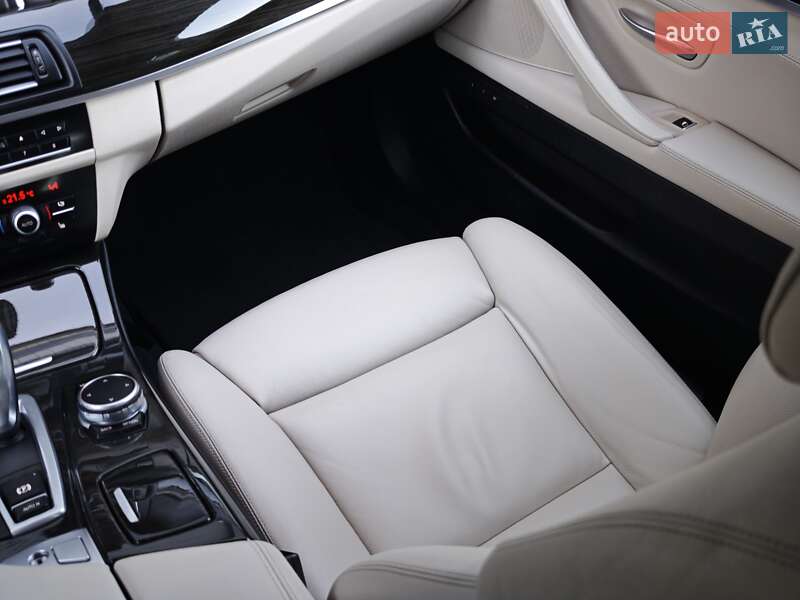 Седан BMW 5 Series 2016 в Луцке