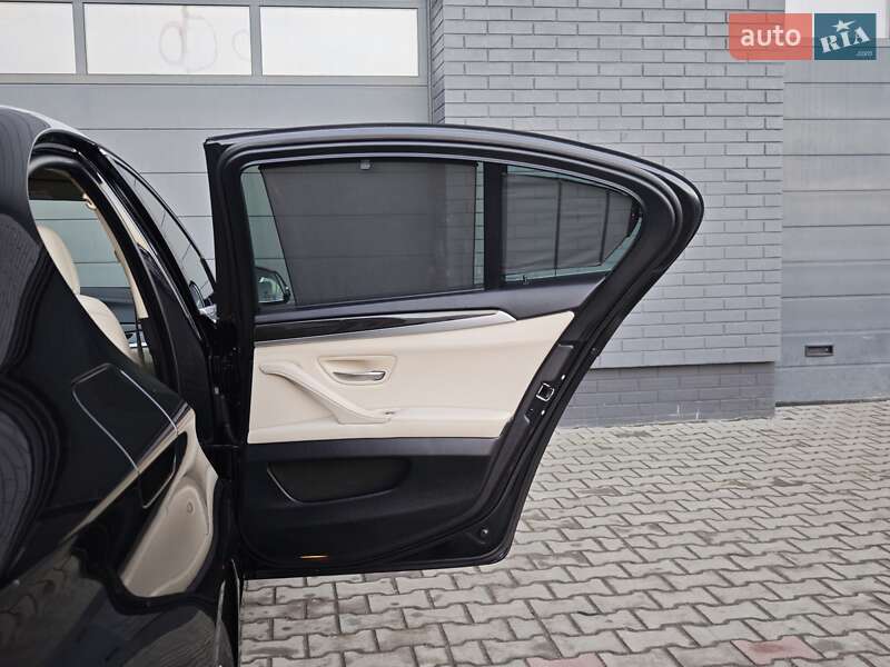 Седан BMW 5 Series 2016 в Луцке