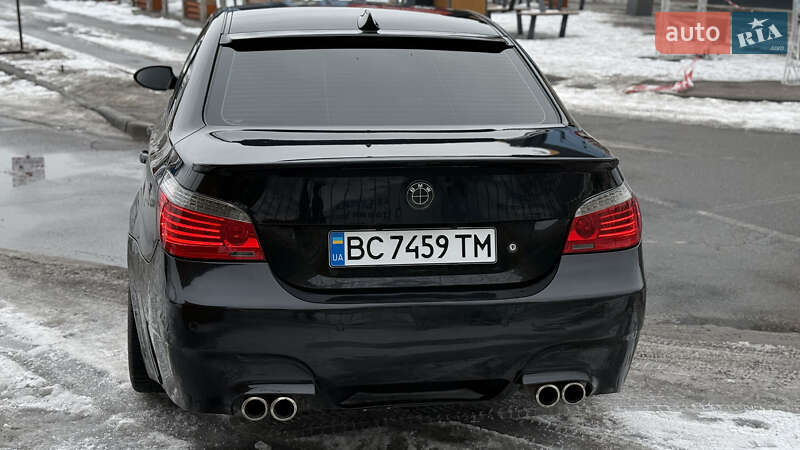 Седан BMW 5 Series 2003 в Киеве
