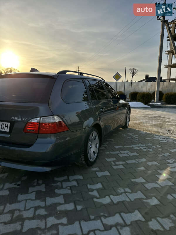 Универсал BMW 5 Series 2005 в Городке