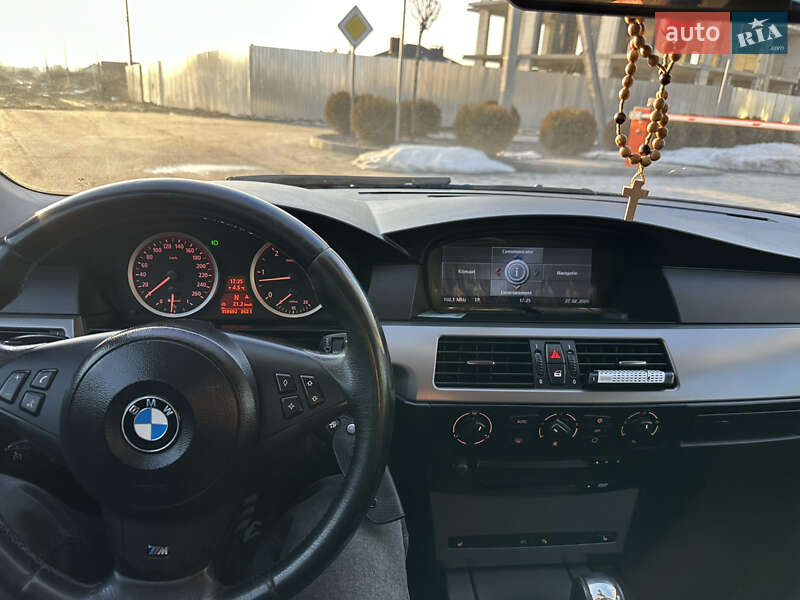 Универсал BMW 5 Series 2005 в Городке