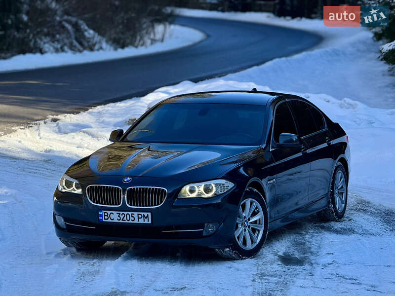 Седан BMW 5 Series 2012 в Межгорье фото 14 Седан BMW 5 Series 2012 в Межгорье