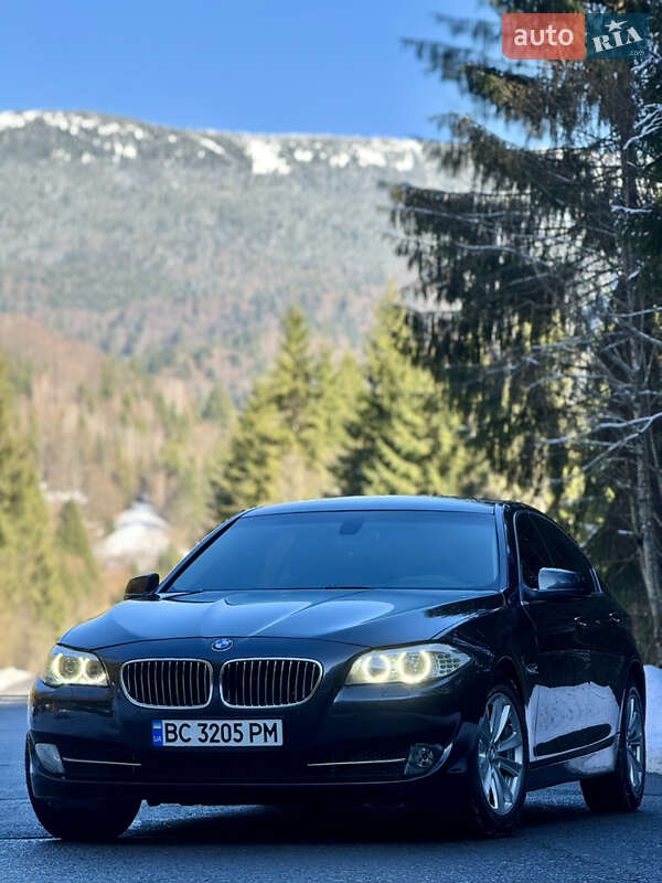 Седан BMW 5 Series 2012 в Межгорье фото 28 Седан BMW 5 Series 2012 в Межгорье