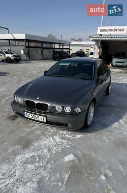 Седан BMW 5 Series 2001 в Харкові