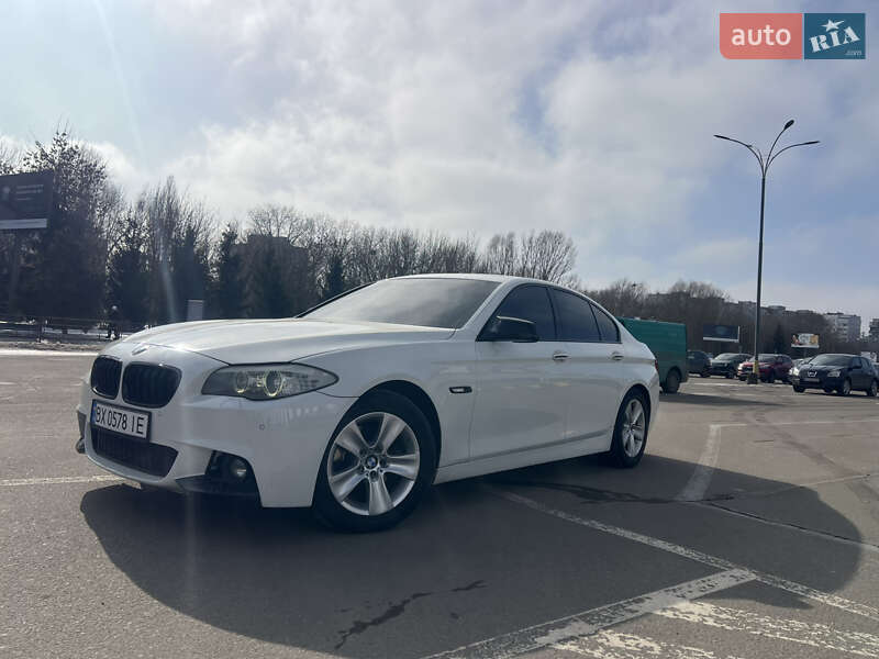 Седан BMW 5 Series 2011 в Хмельницком