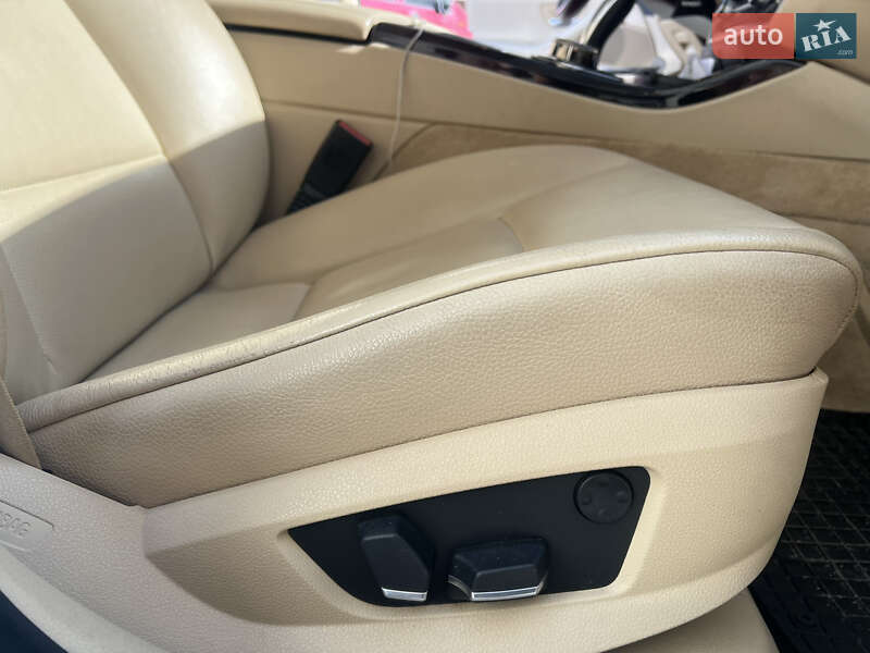 Седан BMW 5 Series 2011 в Хмельницком