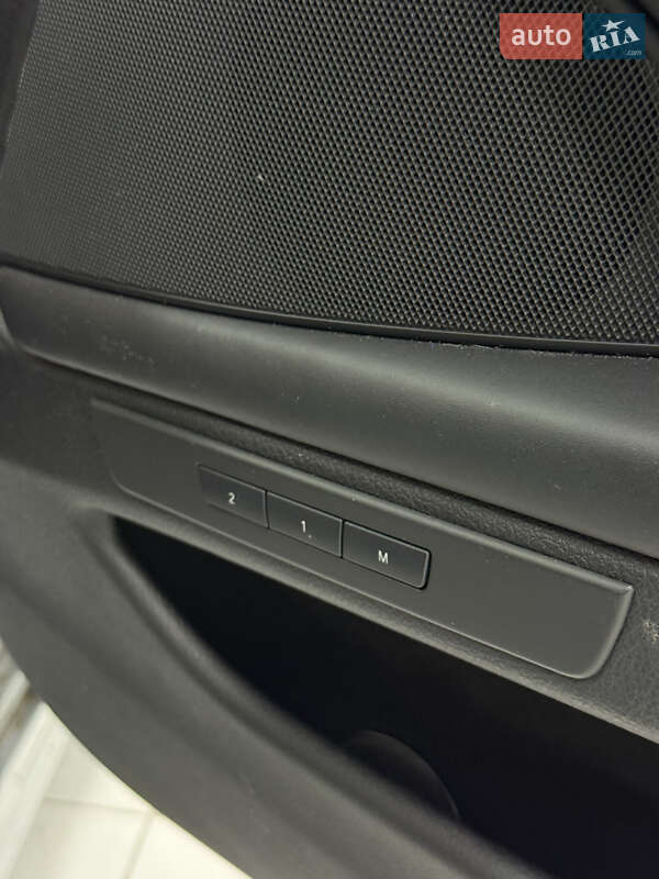 Седан BMW 5 Series 2014 в Одессе