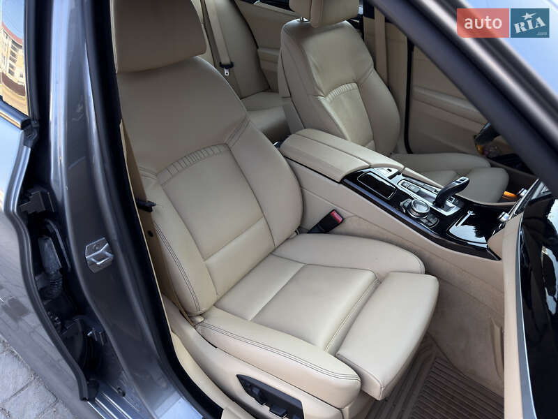 Седан BMW 5 Series 2014 в Одессе