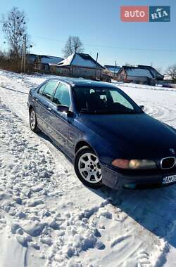 Седан BMW 5 Series 1997 в Коростене