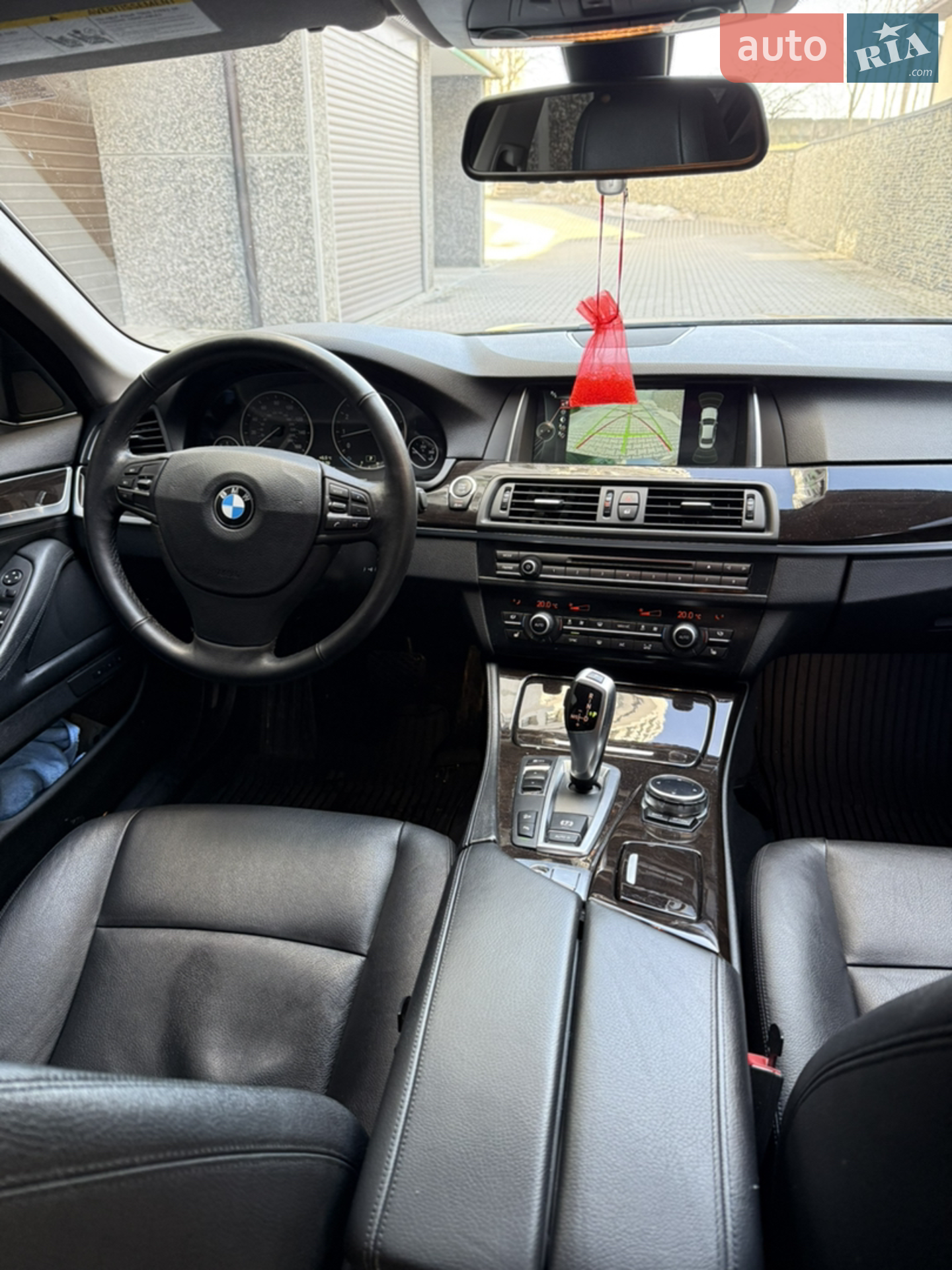 2013 BMW 5er - мініатюра 21