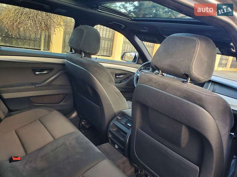 Универсал BMW 5 Series 2013 в Ужгороде