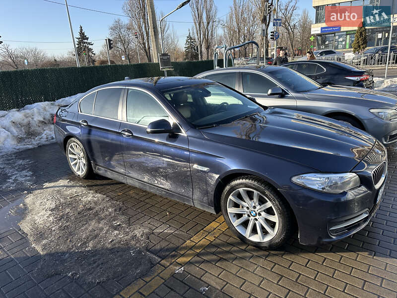 Седан BMW 5 Series 2014 в Киеве фото 4 Седан BMW 5 Series 2014 в Киеве