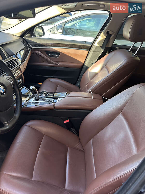 Седан BMW 5 Series 2014 в Киеве фото 19 Седан BMW 5 Series 2014 в Киеве