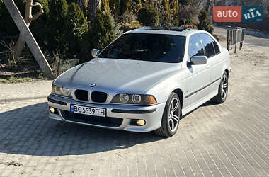 Седан BMW 5 Series 2001 в Львове