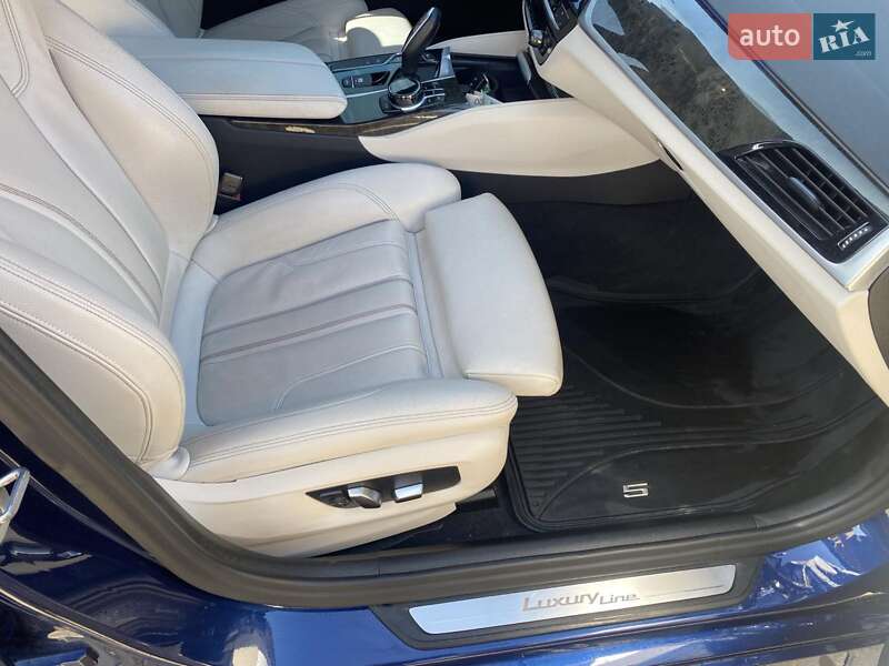 Седан BMW 5 Series 2019 в Біляївці