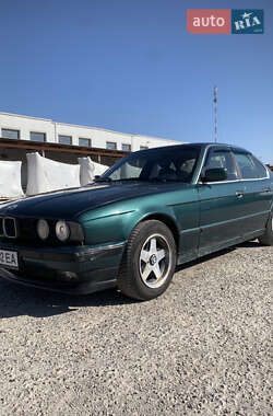 Седан BMW 5 Series 1991 в Одессе