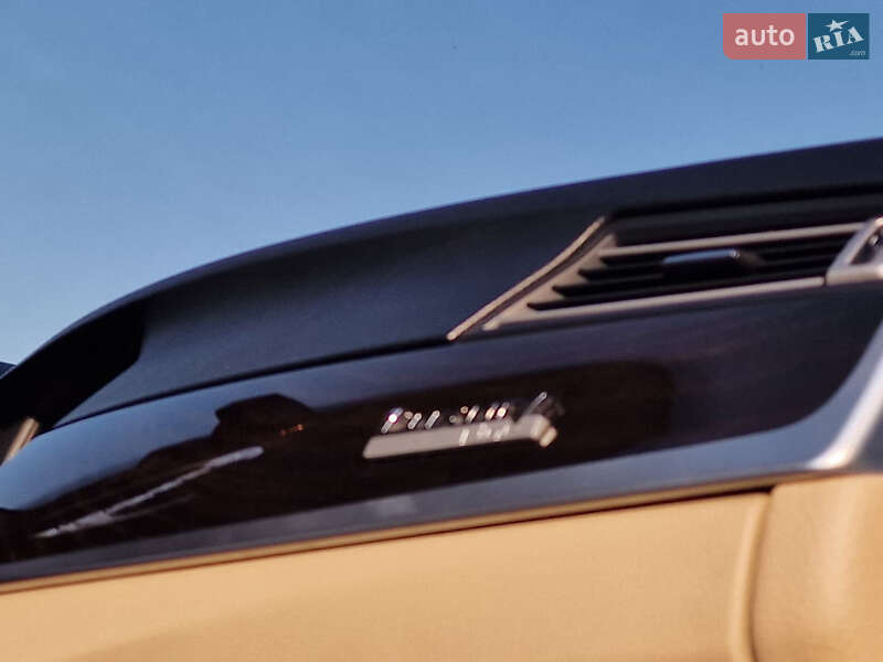 Седан BMW 5 Series 2011 в Хмельницком